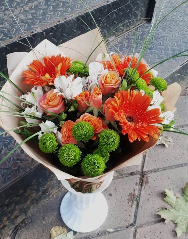Букет цветов из: Герберы, Хризантемы, Альстромерии и Розы в Осе Иркутской области