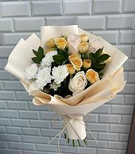 Букет цветов из:  Розы и Хризантемы в Осе Иркутской области