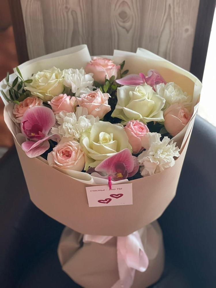 Букет цветов из: Орхидеи, Розы и Гвоздики в Осе Иркутской области