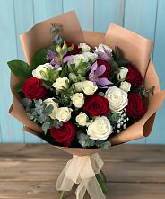 Букет цветов из:  Розы и Альстромерии в Осе Иркутской области