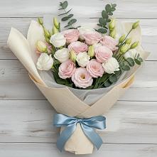 Букет цветов из:  Лизиантусы в Осе Иркутской области