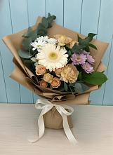 Букет цветов из:  Герберы и Хризантемы в Осе Иркутской области