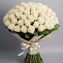 Букет 101 беля роза Белоснежка в Осе Иркутской области