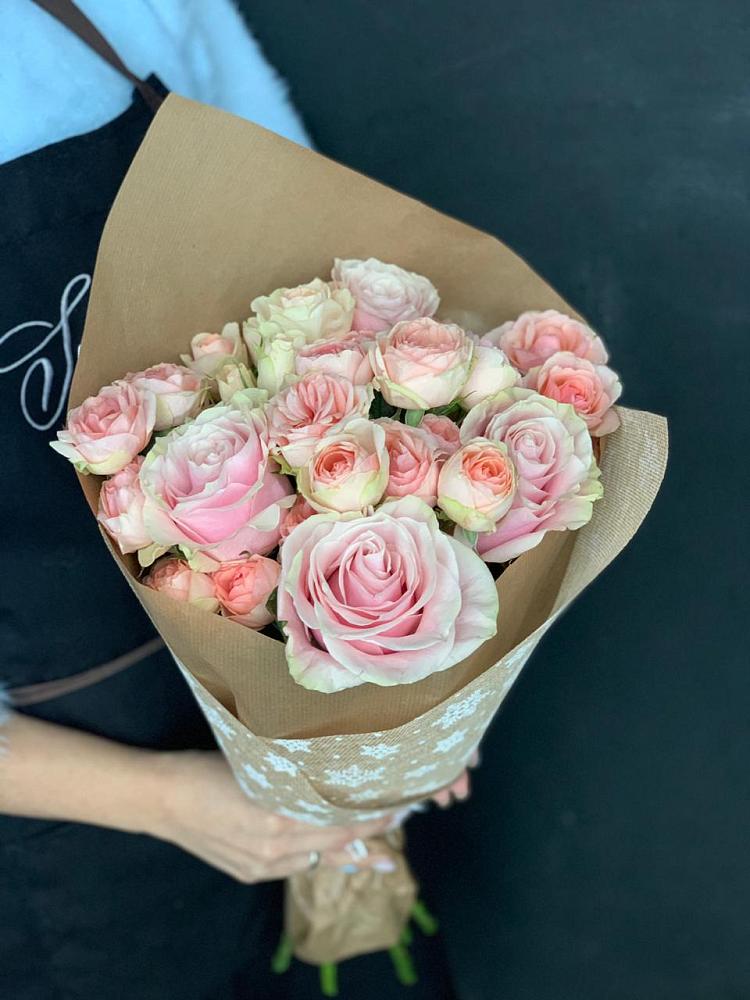 Букет цветов из: Хризантемы и Розы в Осе Иркутской области