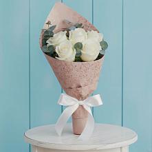 Букет цветов из:  Розы в Осе Иркутской области