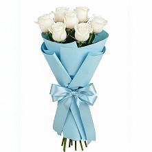 Букет 7 белых роз Проуд в Осе Иркутской области