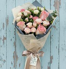 Букет цветов из:  Розы в Осе Иркутской области