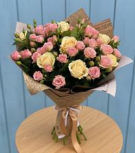 Букет цветов из:  Розы в Осе Иркутской области