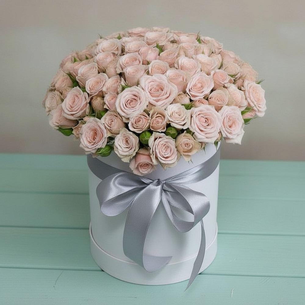 Цветочная композиция из Розы в шляпной коробке в Осе Иркутской области